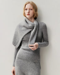 100% Cashmere Fitted Crewneck Knit Top