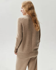 100% Cashmere Relaxed Ribbed Crewneck Sweater