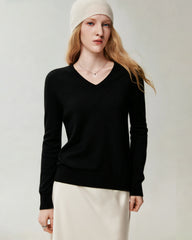 100% Cashmere V-Neck Sweater