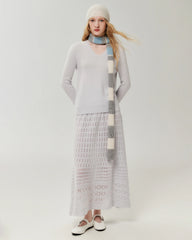 100% Cashmere V-Neck Sweater