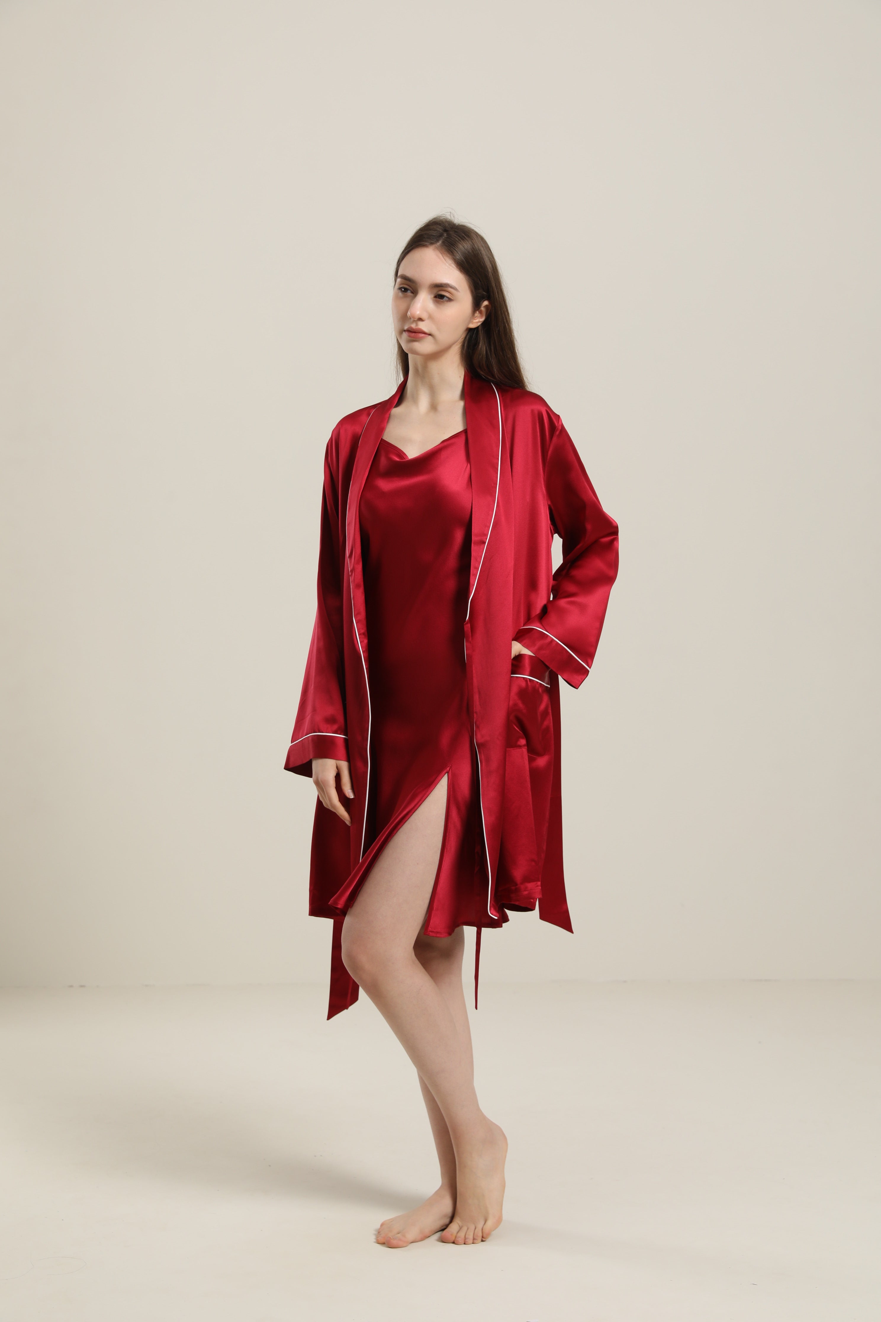 22 Momme Classic Mid Length Silk Robe For Women Burgundy