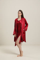 22 Momme Classic Mid Length Silk Robe For Women Burgundy