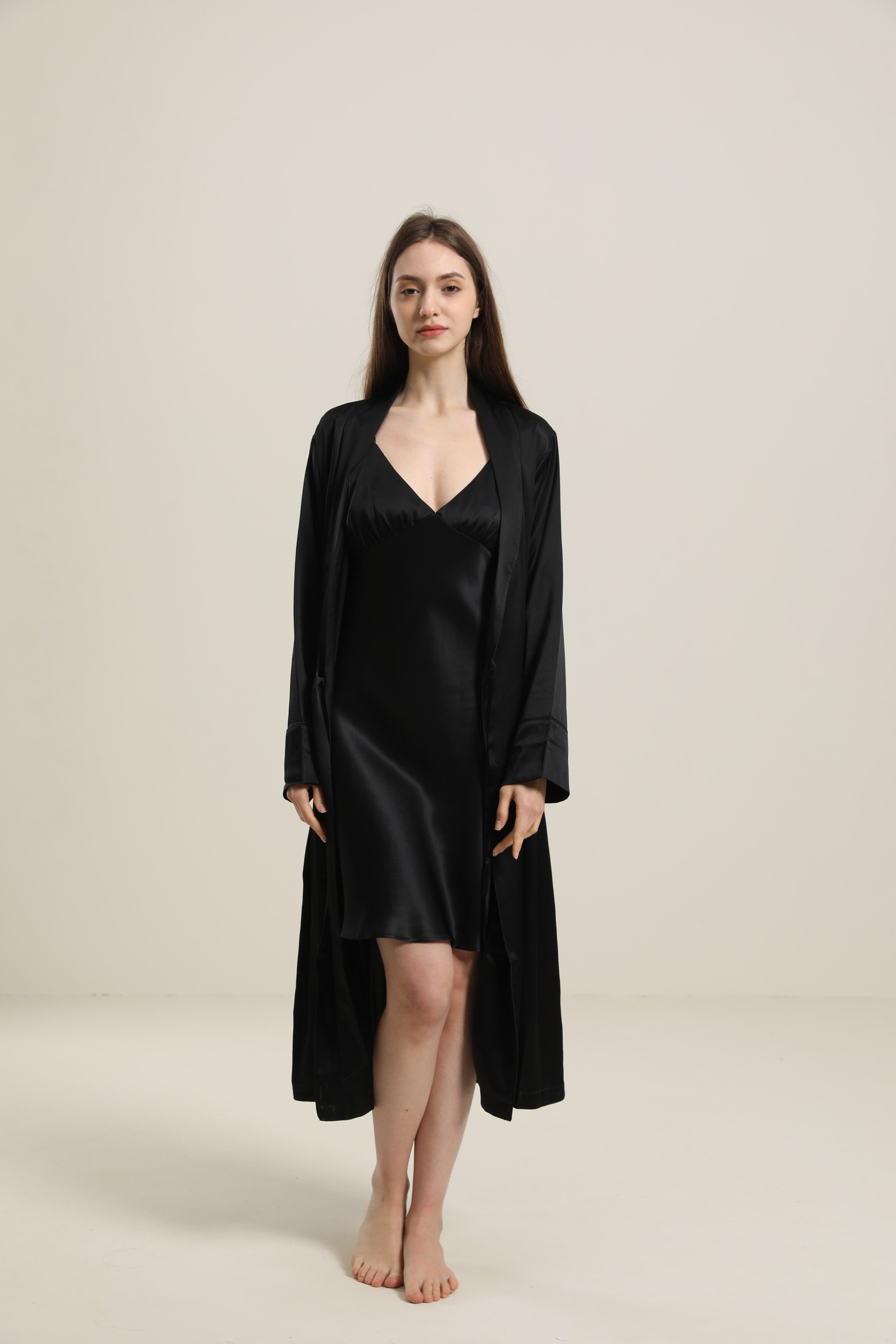 22 Momme Contra Trim And Full Length Silk Robe Black