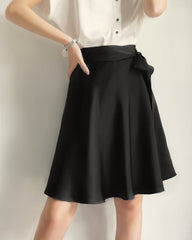 22 Momme Elegant Silk Short Skirt Black