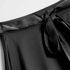 22 Momme Elegant Silk Short Skirt Black