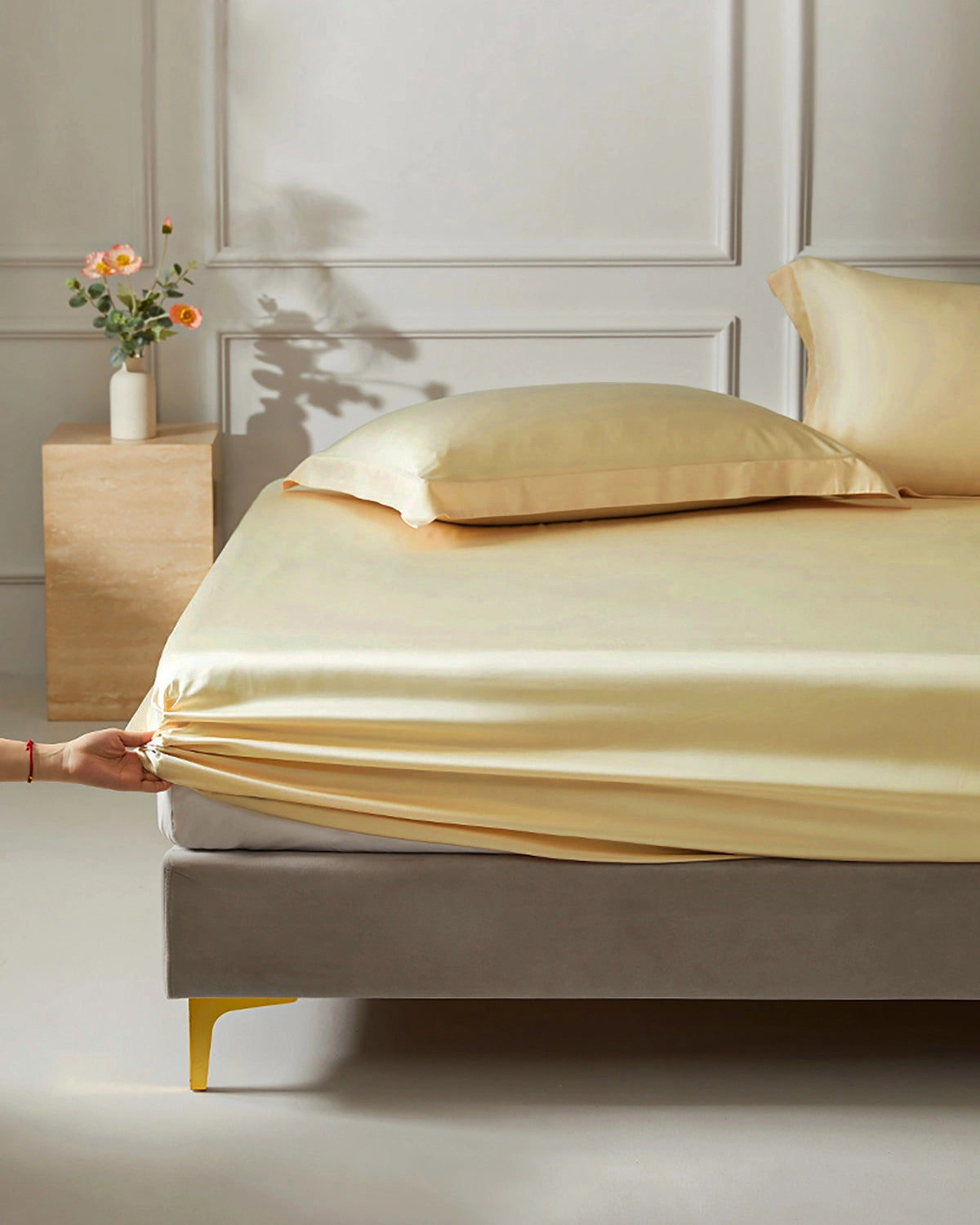25 Momme Silk Fitted Sheet Gold