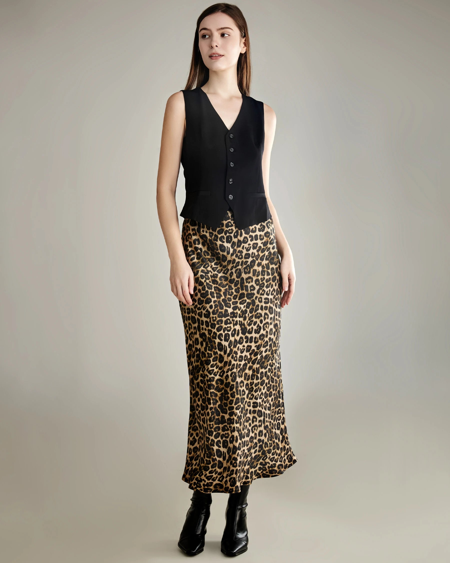 40 Momme Regular Fitted Silk Vest Black