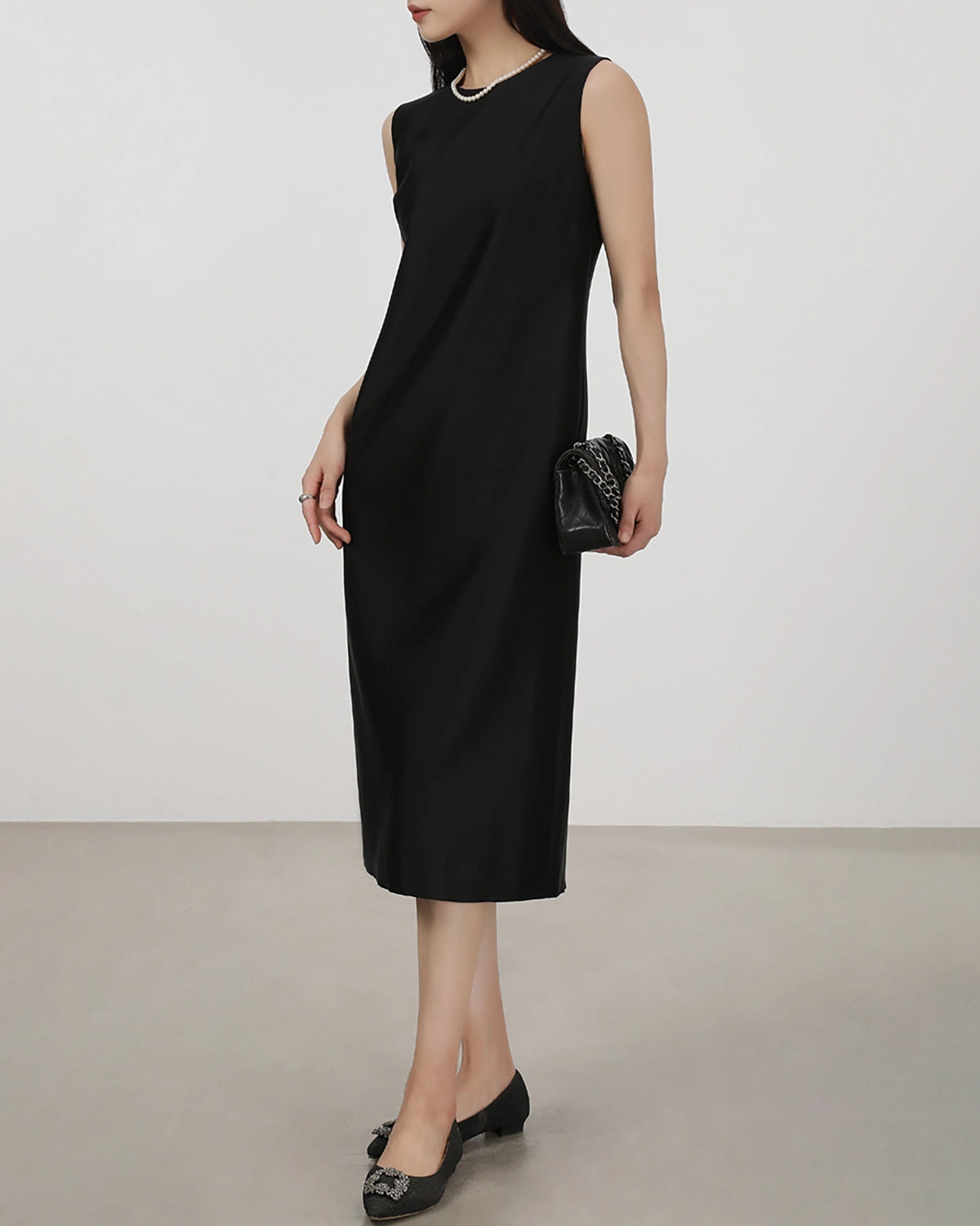 40 Momme Silk Sleeveless Midi Dress Black