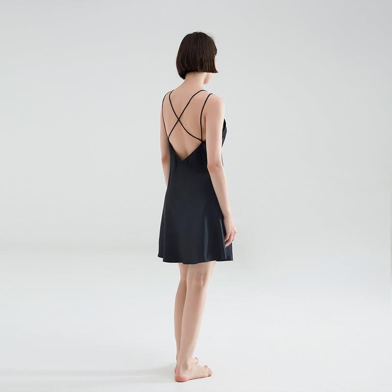 Classic V-Neck Short Silk Nightgown Sleepwear Black
