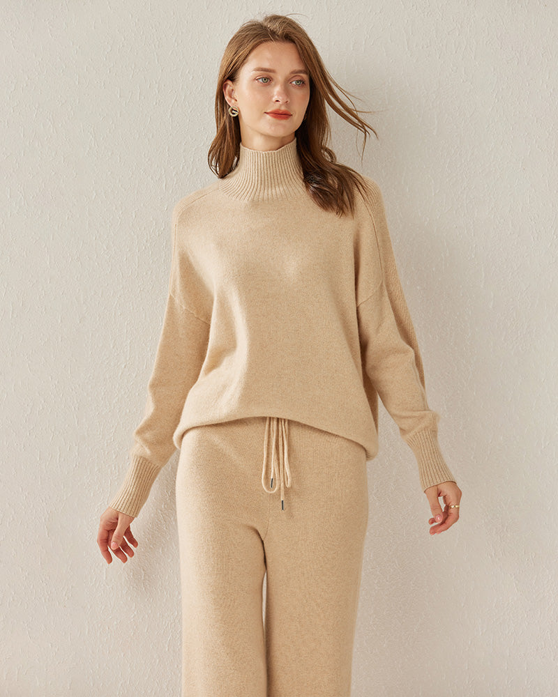 Cozy Turtleneck Oversized Cashmere Sweater Beige