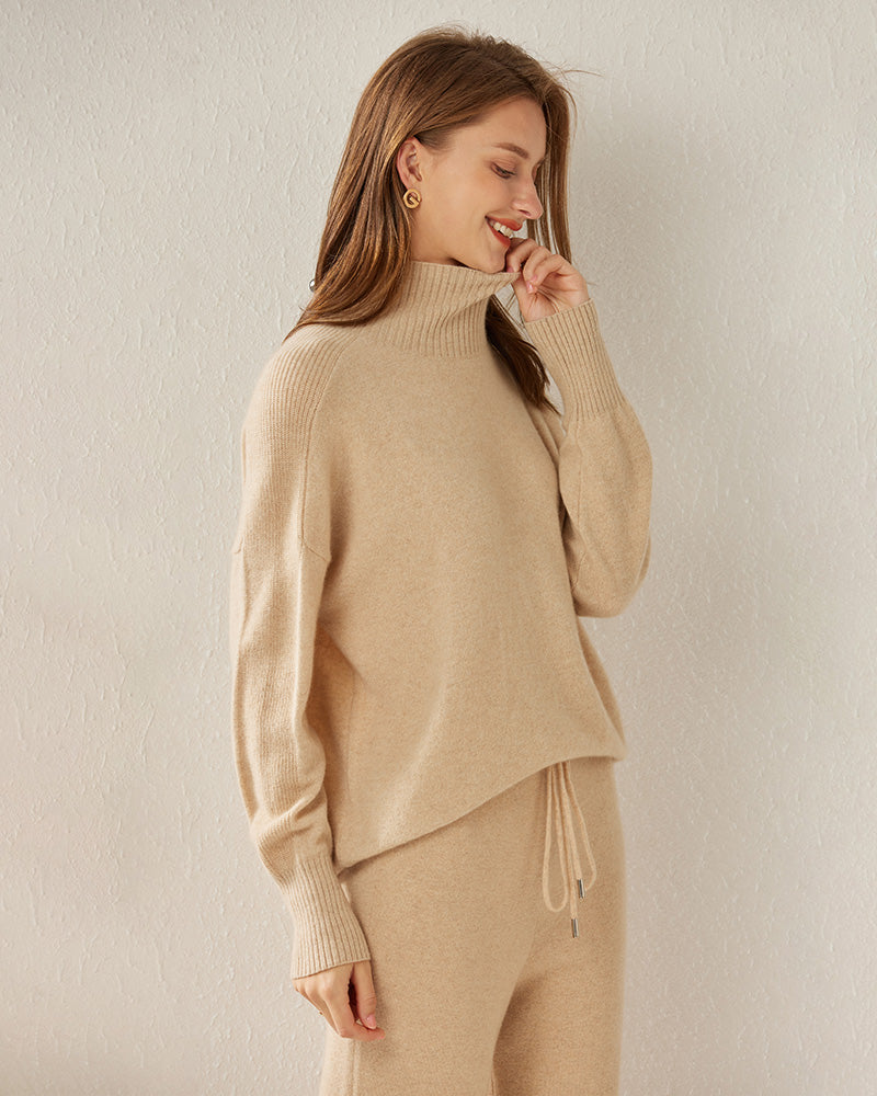 Cozy Turtleneck Oversized Cashmere Sweater Beige