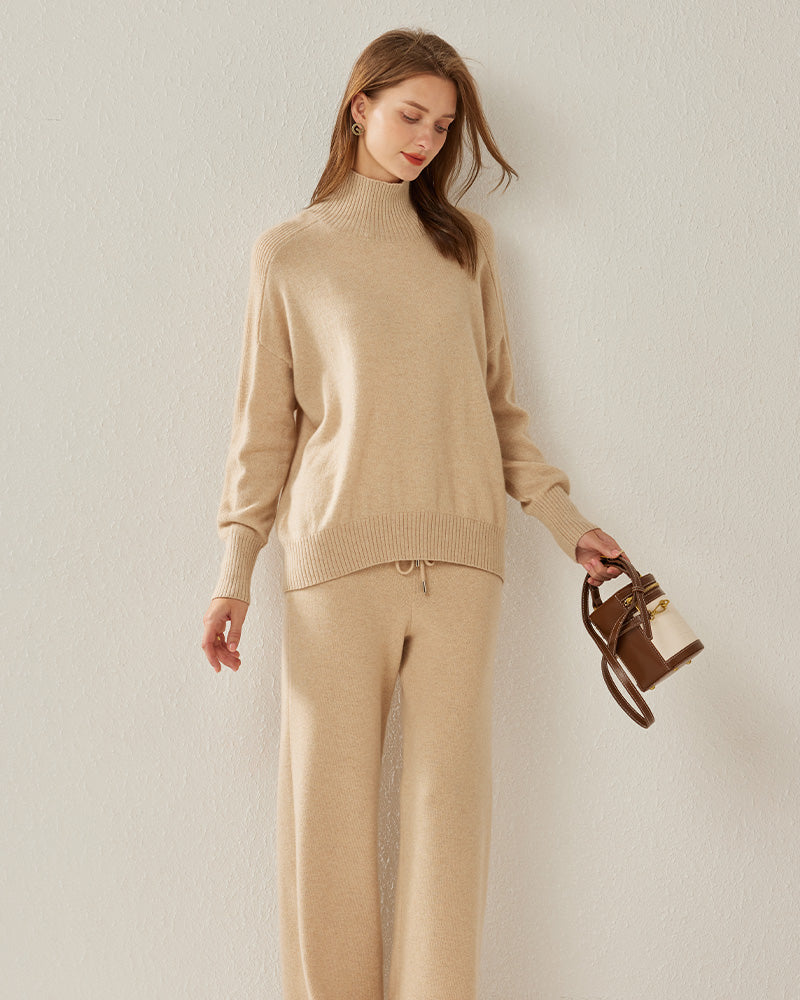 Cozy Turtleneck Oversized Cashmere Sweater Beige