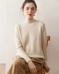 Cozy Women’s Cashmere Pullover Sweater
