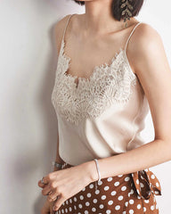 Women's Lace Trimmed Silk Camisole Champagne