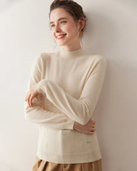Lightweight Women’s Cashmere Pullover Sweater