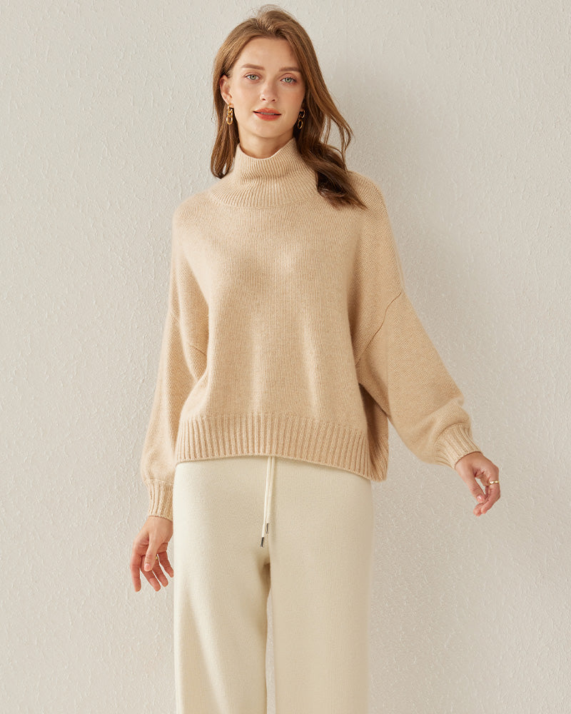 Luxe Oversized Cashmere Turtleneck Sweater Beige