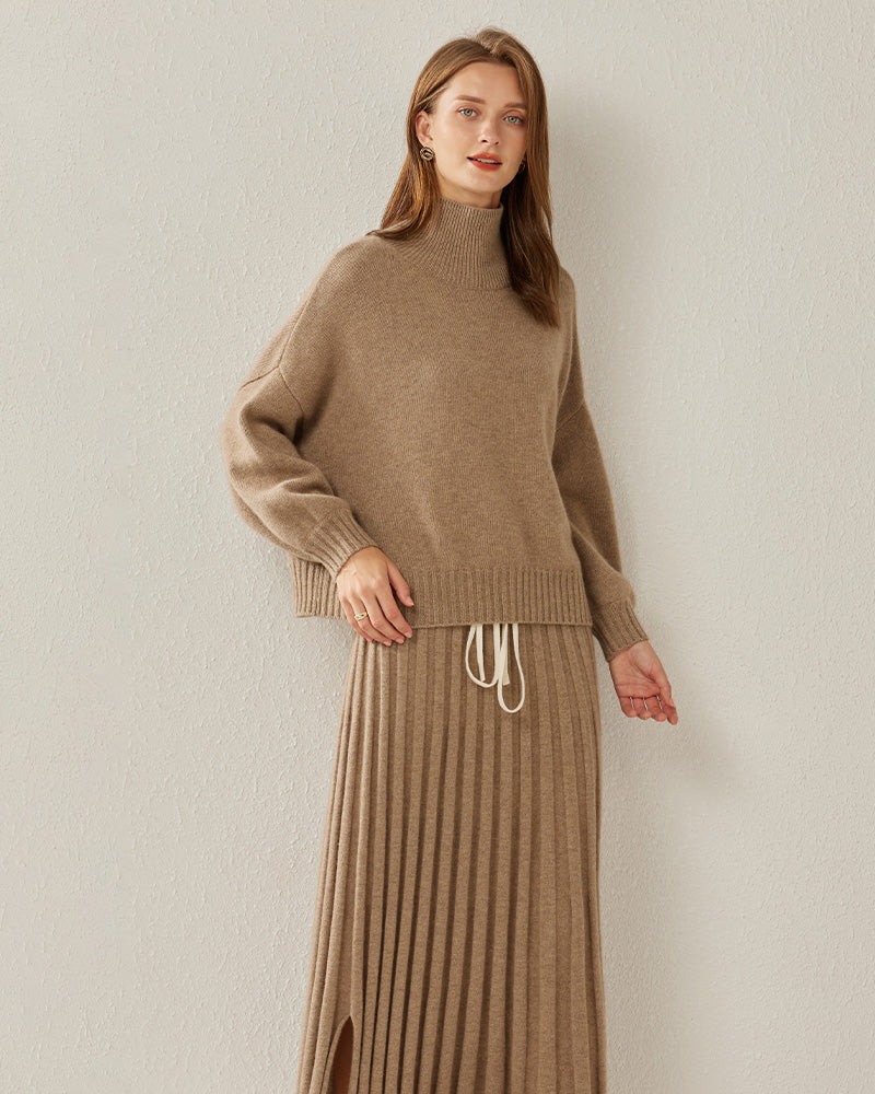 Luxe Oversized Cashmere Turtleneck Sweater Brown