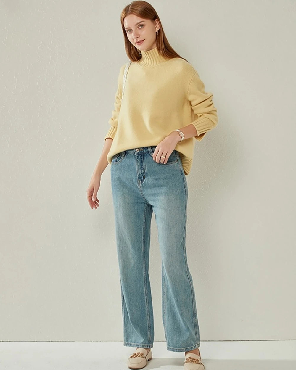 Oversized Mock-Neck Cashmere Sweater Yellow