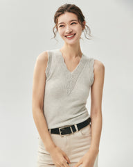 Pure Cashmere Scalloped V-Neck Knit Vest