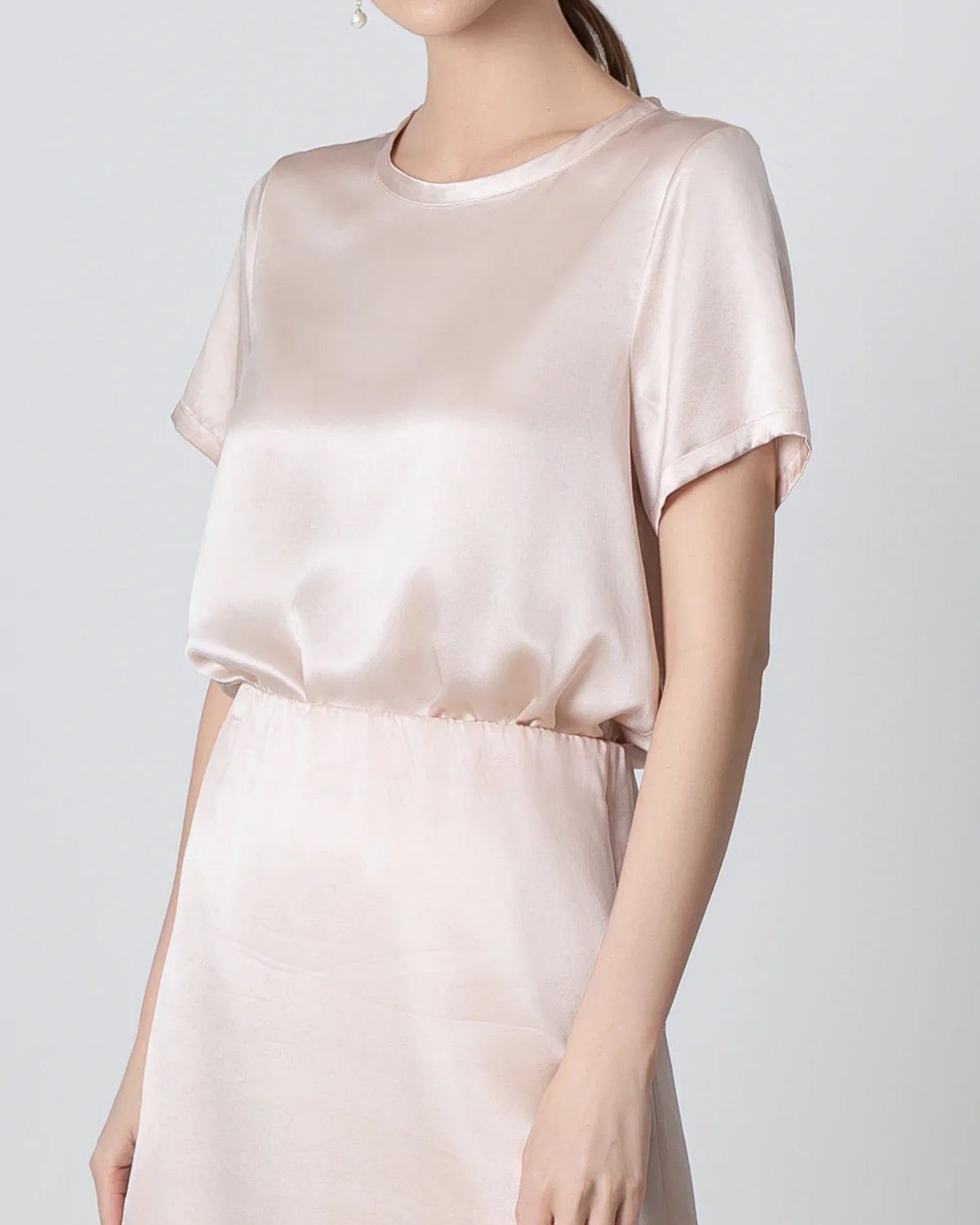 Round Neck Short Silk Shirt and Silk Mini Skirt Set Pink