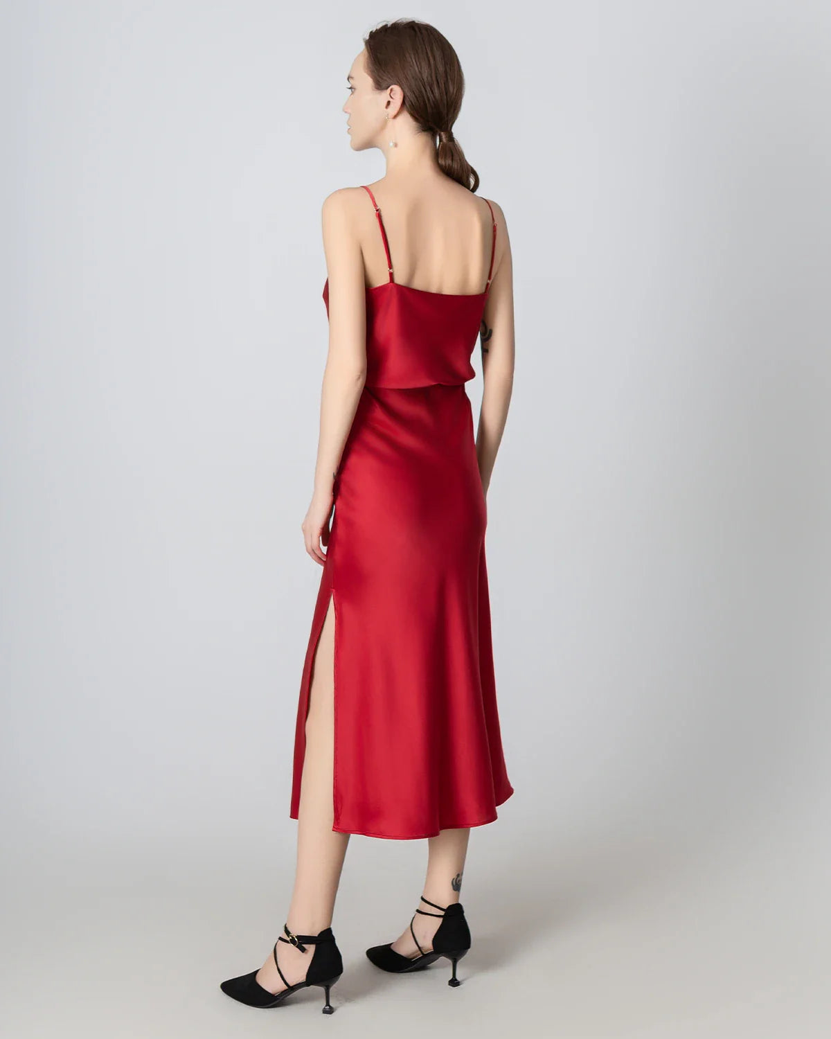 Round Neck Silk Camisole and Silk Midi Skirt Set Burgundy