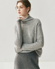 Silk-Cashmere Long Sleeve Turtleneck Sweater