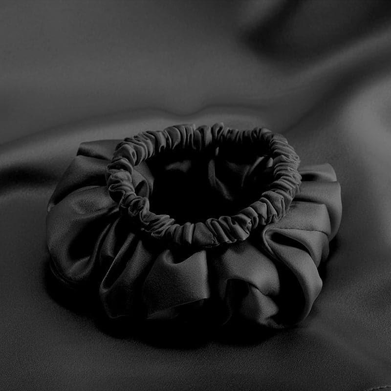 Silk Travel Suit 3 PCS Scrunchy Pillowcase And Eyemask Black