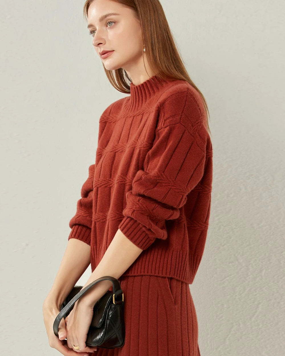 Textured Mock Neck Cashmere Sweater Dark Red