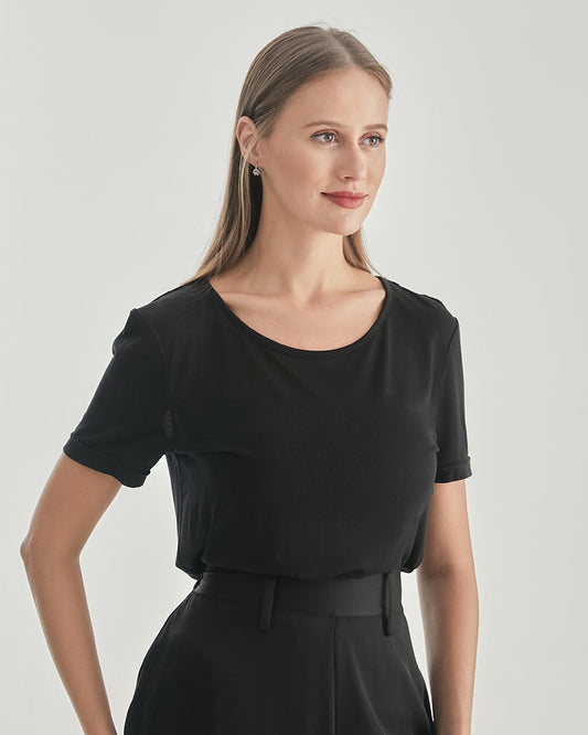 Women Round Neck Silk Knitted T-shirt Black