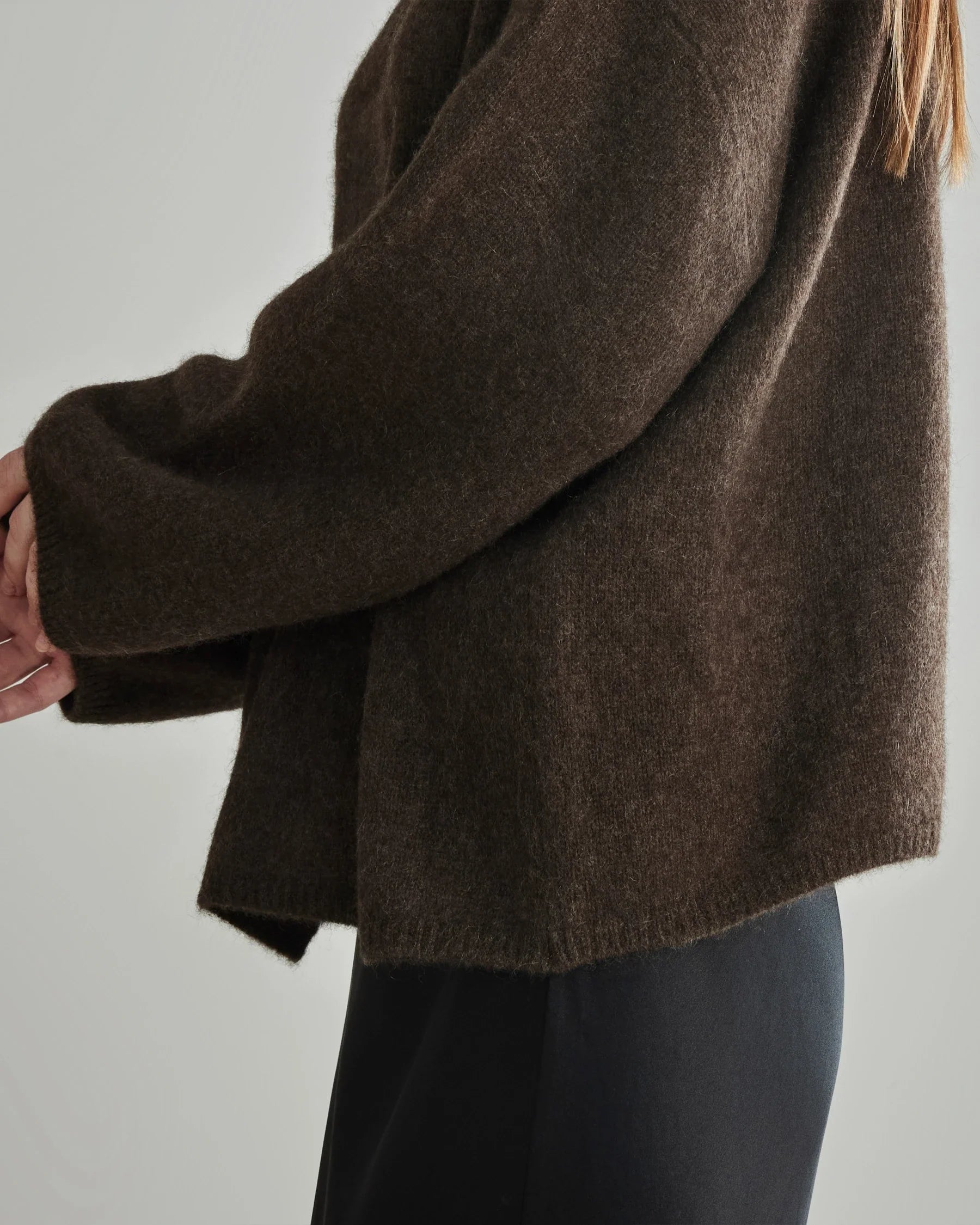 Women's Loose Crewneck Cashmere Sweater Brown