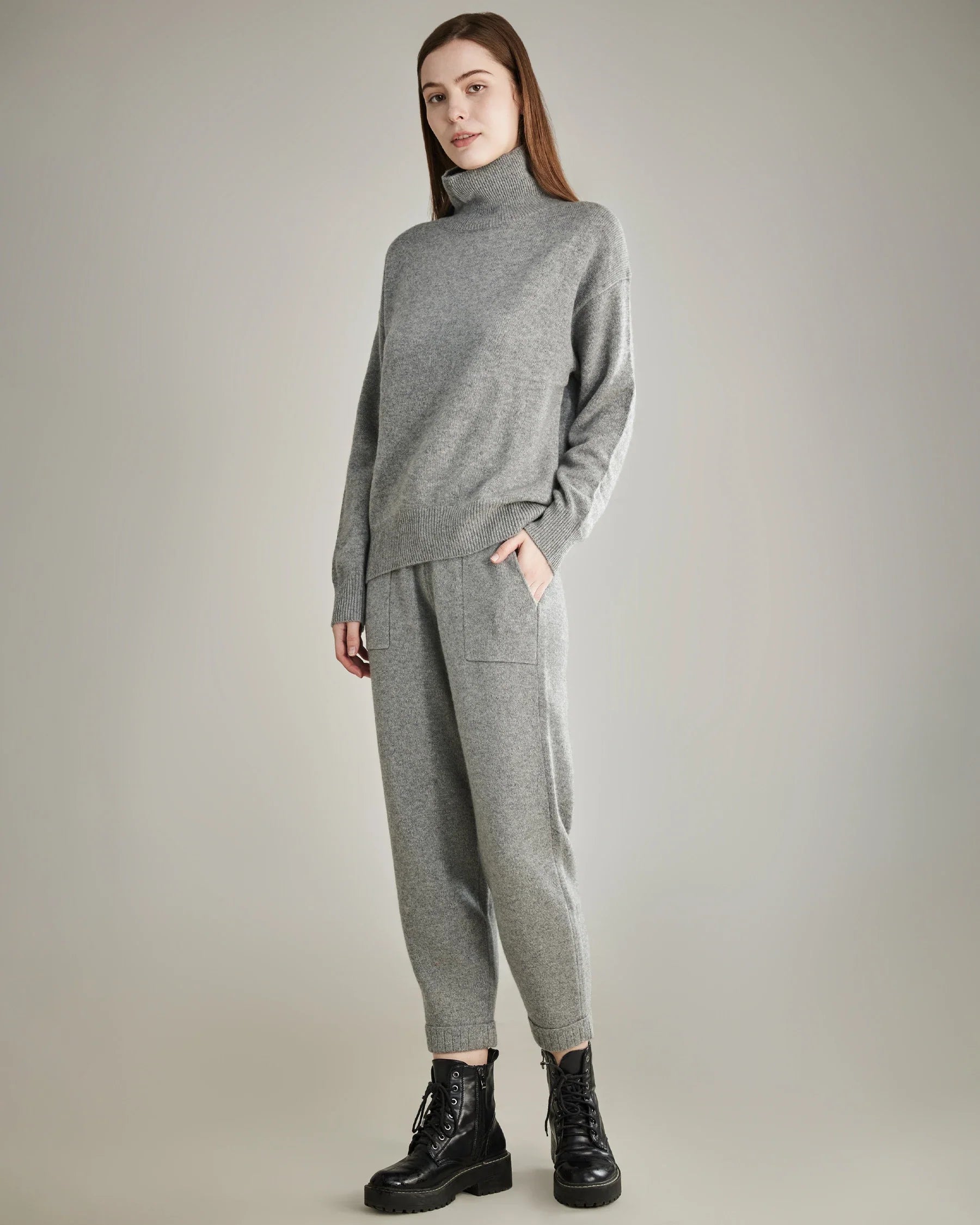 Women's Loose Turtleneck Cashmere Sweater Grey