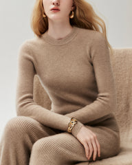 100% Cashmere Fitted Crewneck Knit Top