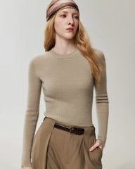 100% Cashmere Fitted Crewneck Knit Top