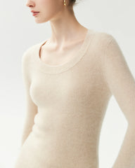 100% Cashmere Fitted Scoop Neck Sweater