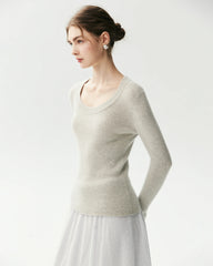 100% Cashmere Fitted Scoop Neck Sweater