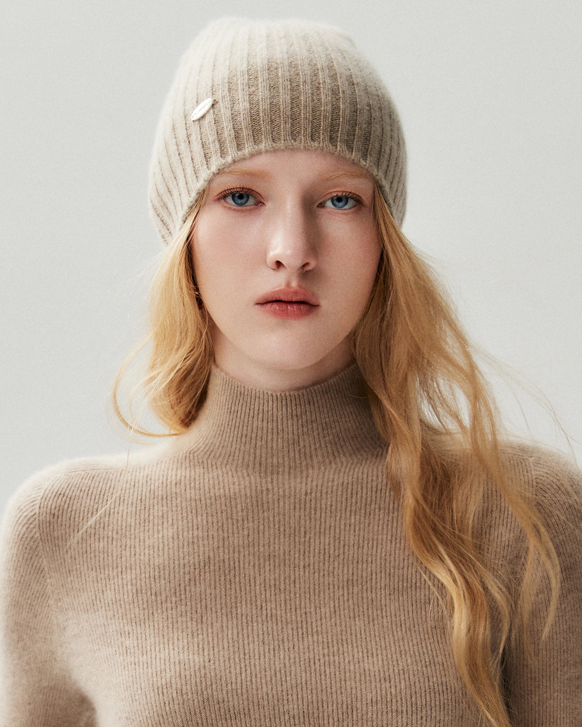 100% Cashmere Ribbed Knit Beanie