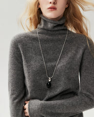 100% Cashmere Rolled-Edge Relaxed Turtleneck Sweater