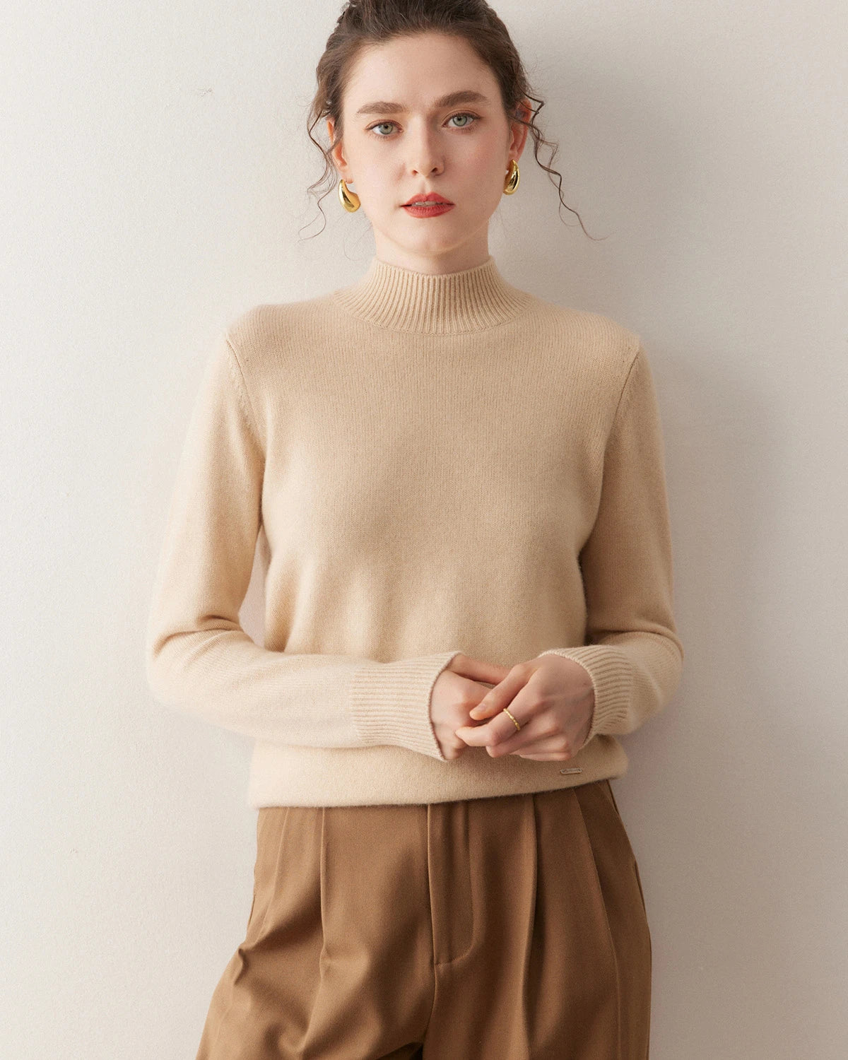 Cozy Women’s Cashmere Pullover Sweater