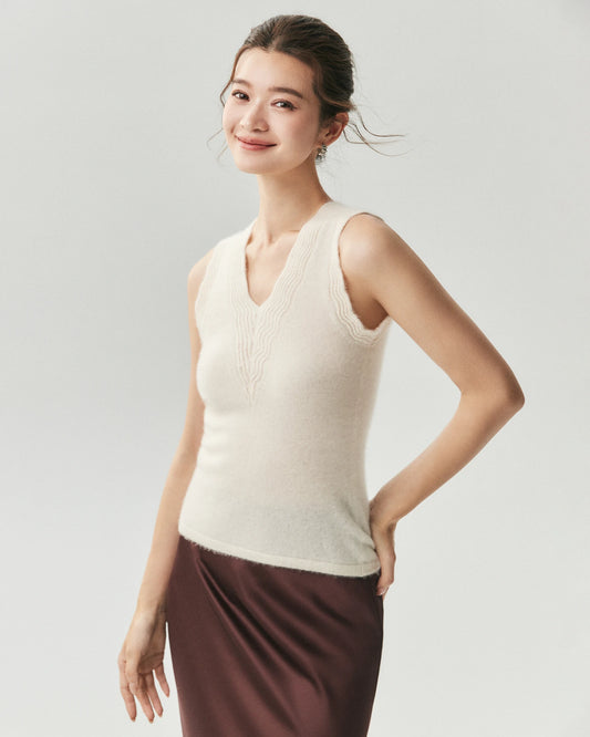 Pure Cashmere Scalloped V-Neck Knit Vest